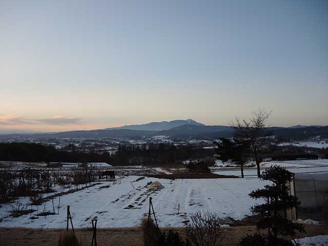 サンバイザーとグリップカバー取付