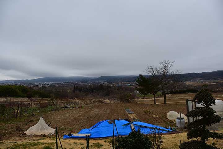 雪＆アルト給油