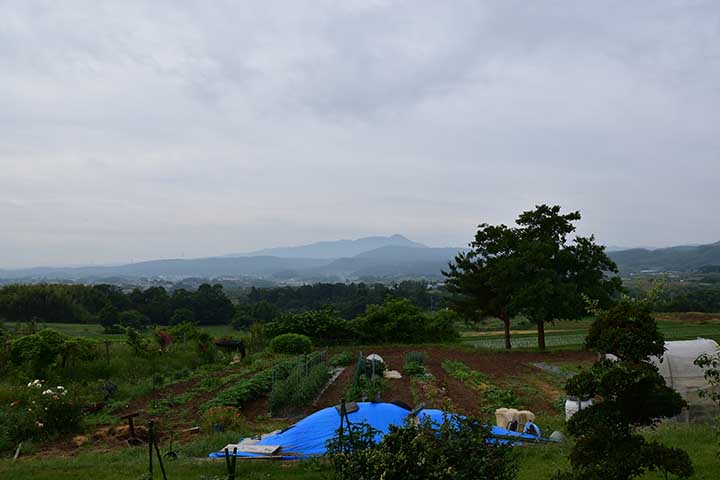 アルト給油＆小屋完成間近